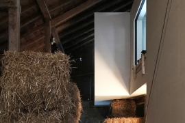 HABITATION DANS UNE GRANGE, LA CHAUX-DE-FONDS (NE), 2017 HABITATION DANS UNE GRANGE, LA CHAUX-DE-FONDS (NE), 2017